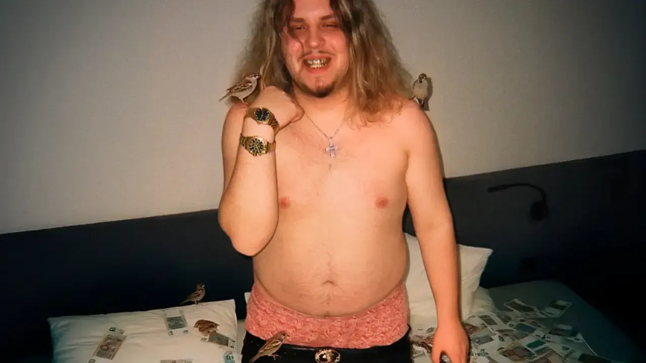 AQYLA представил новый трек «Воробей»